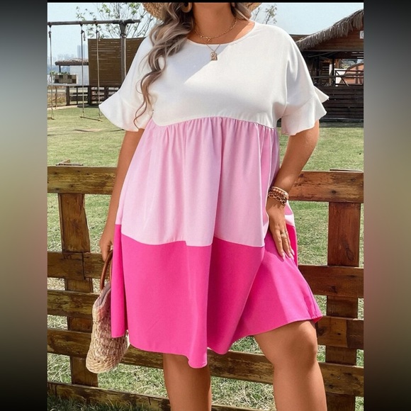 Plus color block smock dress - Picture 2 of 10